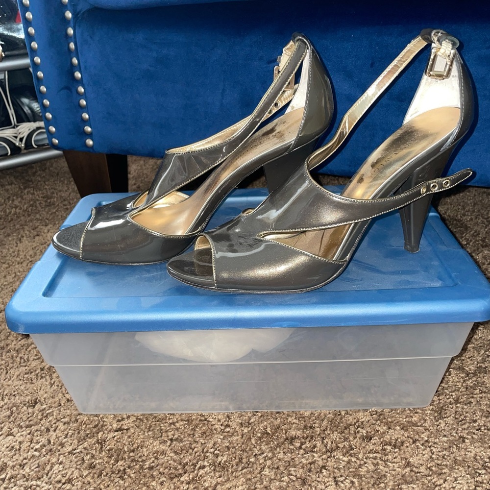 Ann Taylor heels